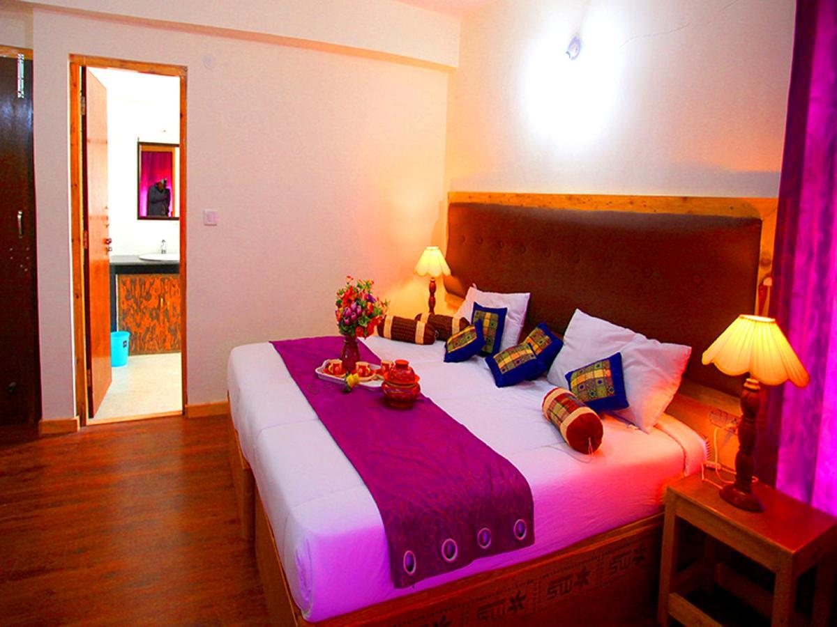 The Hotel Himalaya, Leh Ngoại thất bức ảnh