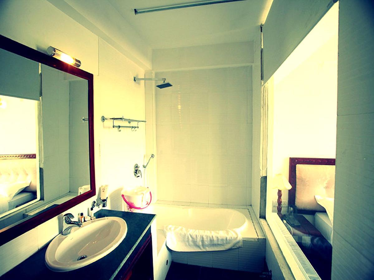 The Hotel Himalaya, Leh Ngoại thất bức ảnh