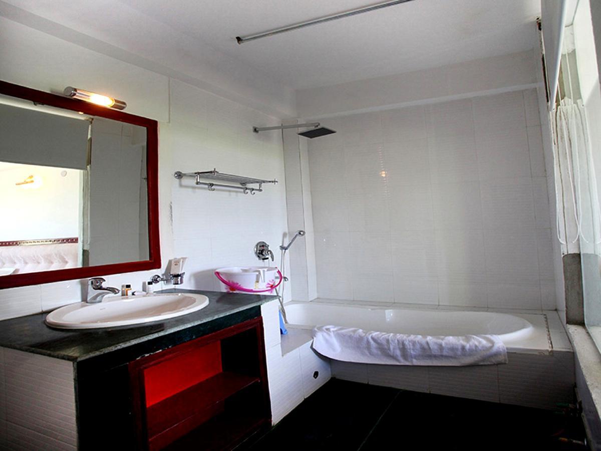 The Hotel Himalaya, Leh Ngoại thất bức ảnh